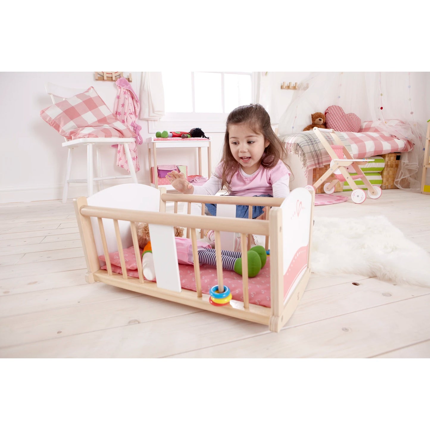 Rock-a-bye Cradle - Hape MENA