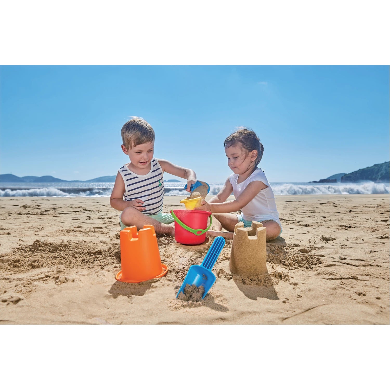 5-in-1 Beach Set (2 pcs.) - Hape MENA