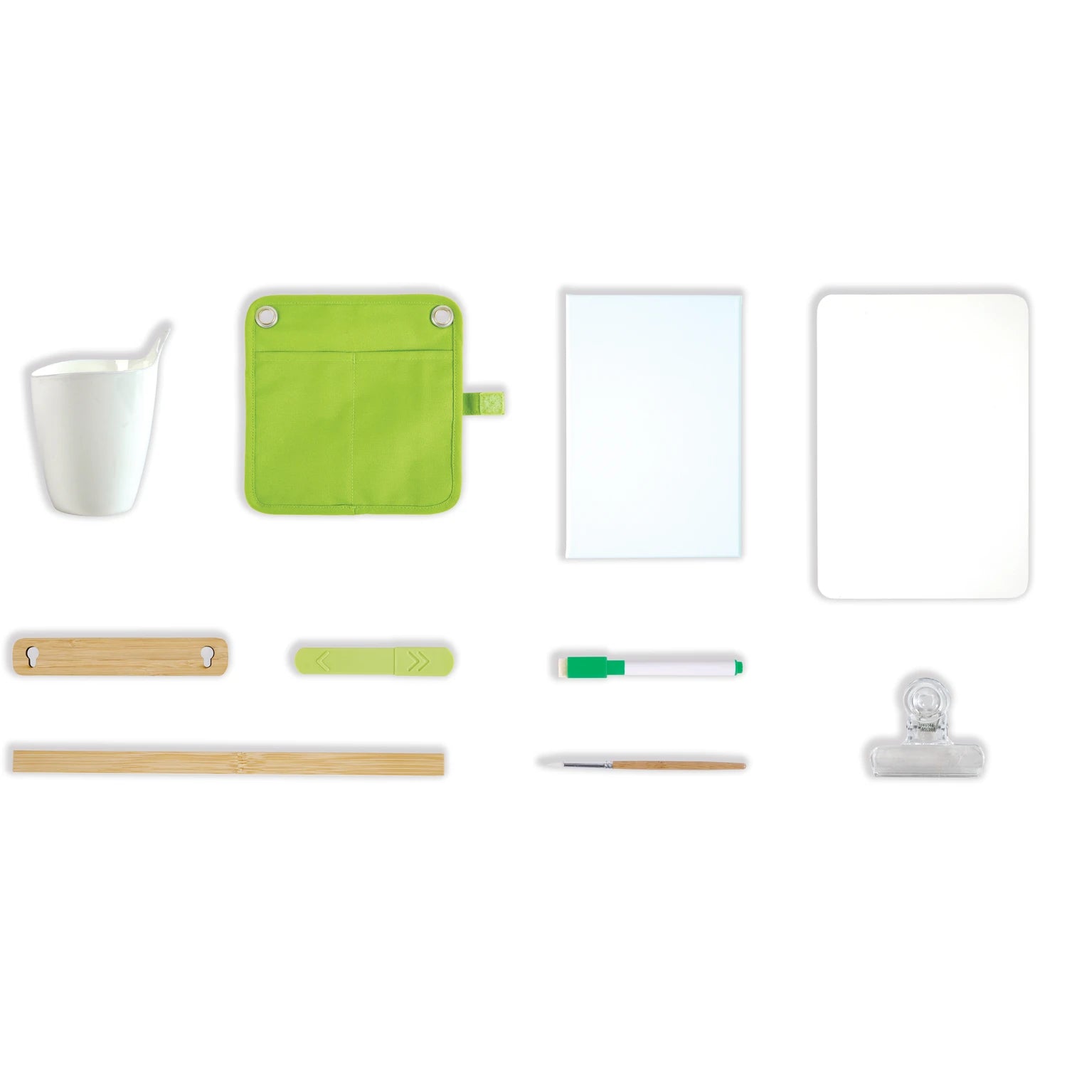 Portable Bamboo Easel - Hape MENA
